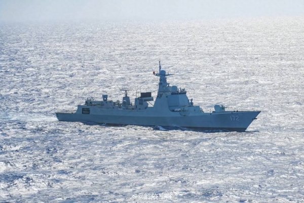 配资官网大全 战舰驰骋，破浪砺兵！